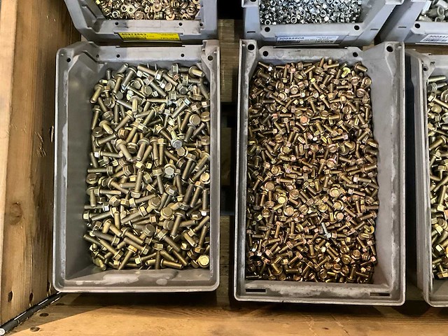 Partij bevestigingsmateriaal - afbeelding 4 van  5