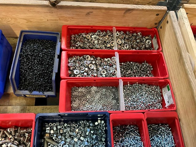 Partij bevestigingsmateriaal - afbeelding 6 van  12