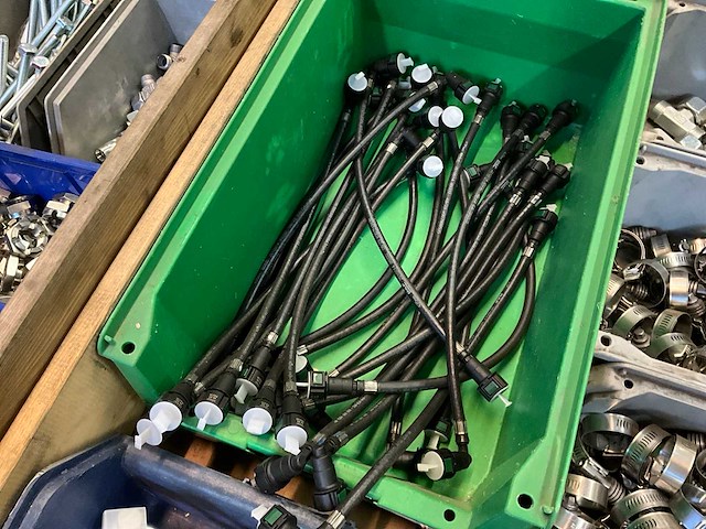 Partij bevestigingsmateriaal - afbeelding 4 van  4