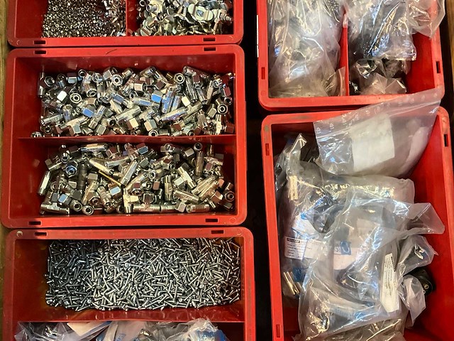 Partij bevestigingsmateriaal - afbeelding 3 van  5