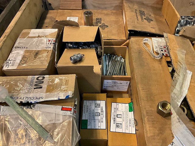 Partij bevestigingsmateriaal - afbeelding 7 van  7