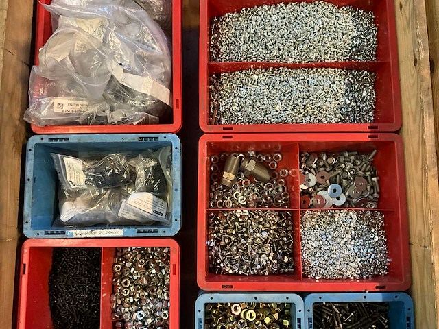 Partij bevestigingsmateriaal - afbeelding 3 van  4