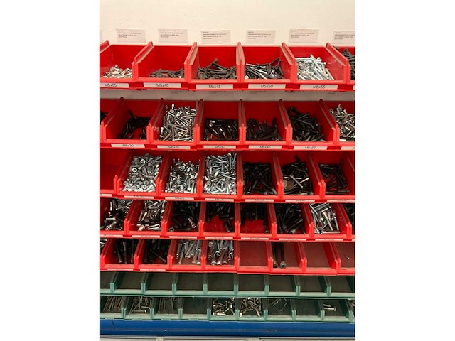 Partij bevestigingsmateriaal - afbeelding 18 van  18