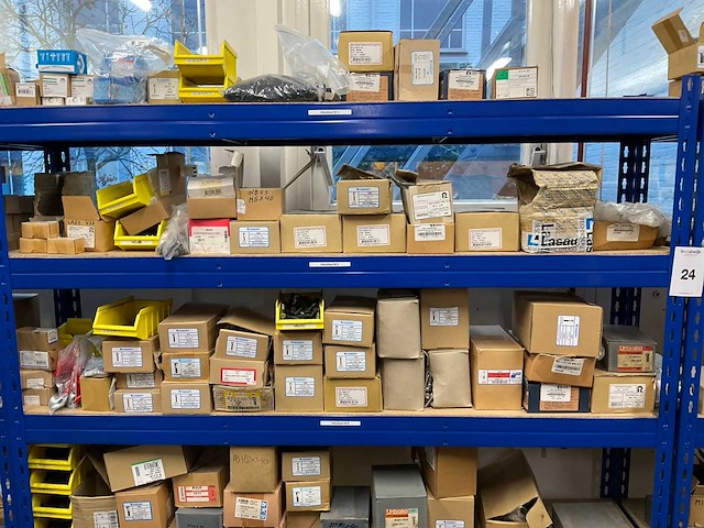 Partij bevestigingsmateriaal - afbeelding 10 van  11