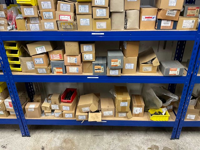 Partij bevestigingsmateriaal - afbeelding 11 van  11