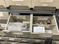 Partij bevestigingsmateriaal - afbeelding 2 van  28