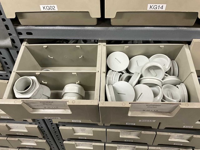 Partij bevestigingsmateriaal - afbeelding 7 van  28