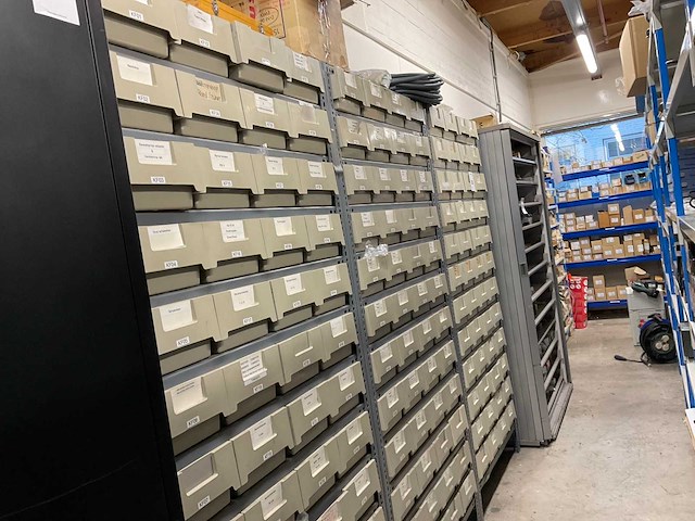 Partij bevestigingsmateriaal - afbeelding 1 van  28