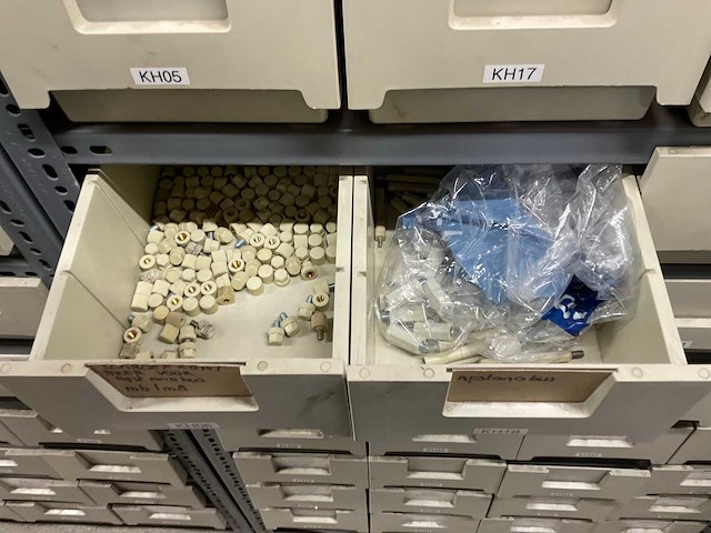 Partij bevestigingsmateriaal - afbeelding 16 van  28