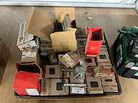 Partij bevestigingsmateriaal - afbeelding 8 van  8