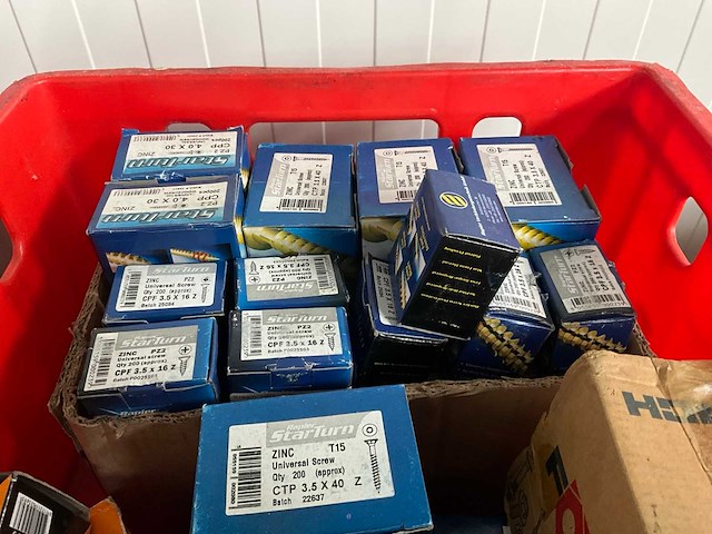 Partij bevestigingsmateriaal - afbeelding 2 van  5