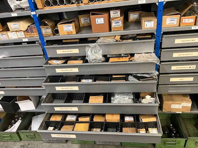 Partij bevestigingsmateriaal - afbeelding 11 van  19