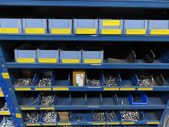 Partij bevestigingsmateriaal - afbeelding 19 van  24