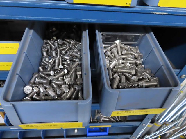 Partij bevestigingsmateriaal - afbeelding 24 van  24