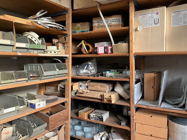 Partij bevestigingsmateriaal - afbeelding 11 van  14