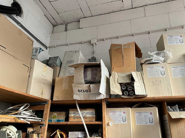 Partij bevestigingsmateriaal - afbeelding 12 van  14