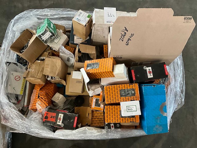 Partij bevestigingsmateriaal - afbeelding 7 van  16