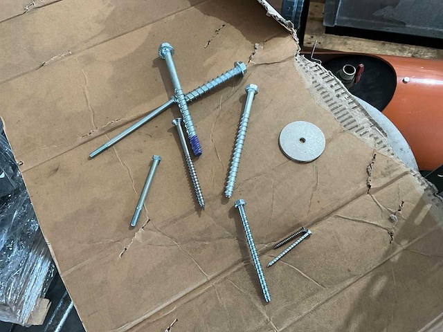 Partij bevestigingsmateriaal - afbeelding 9 van  16