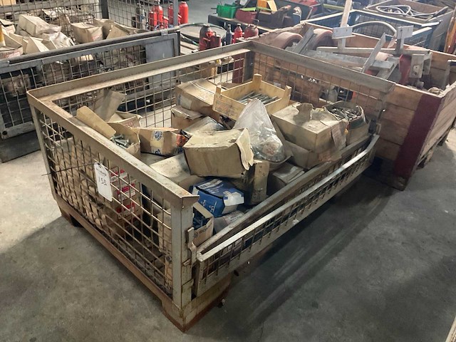 Partij bevestigingsmateriaal - afbeelding 1 van  3