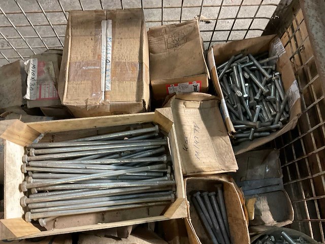 Partij bevestigingsmateriaal - afbeelding 2 van  3