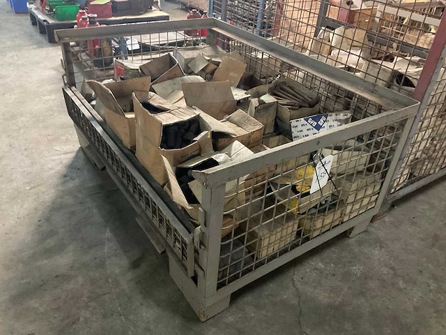 Partij bevestigingsmateriaal - afbeelding 1 van  7