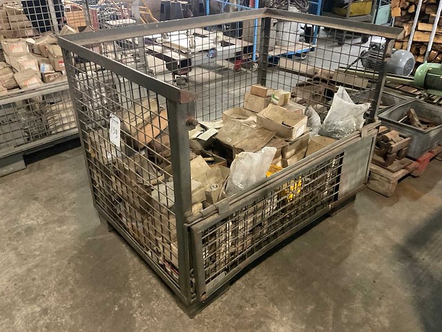 Partij bevestigingsmateriaal - afbeelding 2 van  7