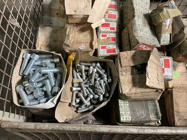 Partij bevestigingsmateriaal - afbeelding 3 van  3