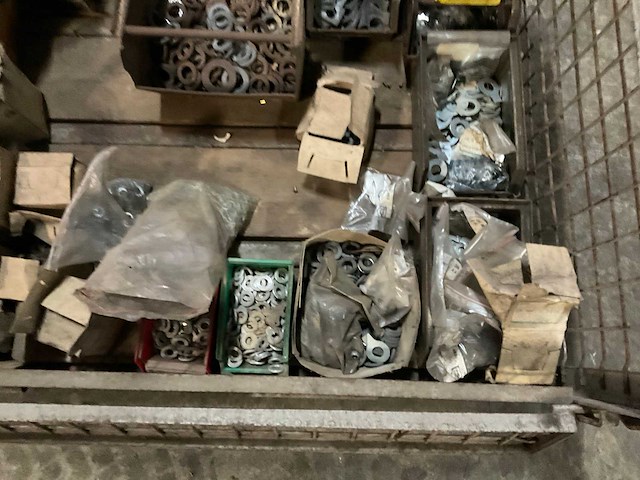 Partij bevestigingsmateriaal - afbeelding 5 van  7