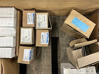 Partij bevestigingsmateriaal - afbeelding 4 van  5