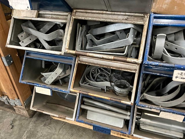 Partij bevestigingsmateriaal - afbeelding 3 van  4