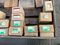 Partij bevestigingsmateriaal - afbeelding 3 van  5