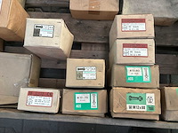 Partij bevestigingsmateriaal - afbeelding 4 van  5