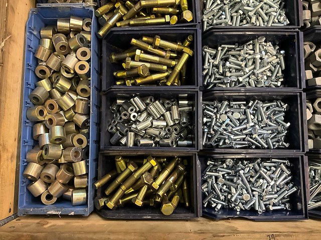 Partij bevestigingsmateriaal - afbeelding 5 van  5