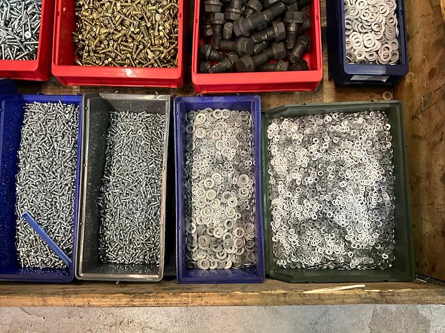 Partij bevestigingsmateriaal - afbeelding 5 van  7