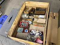 Partij bevestigingsmateriaal - afbeelding 2 van  6