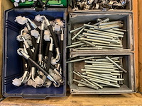 Partij bevestigingsmateriaal - afbeelding 2 van  3