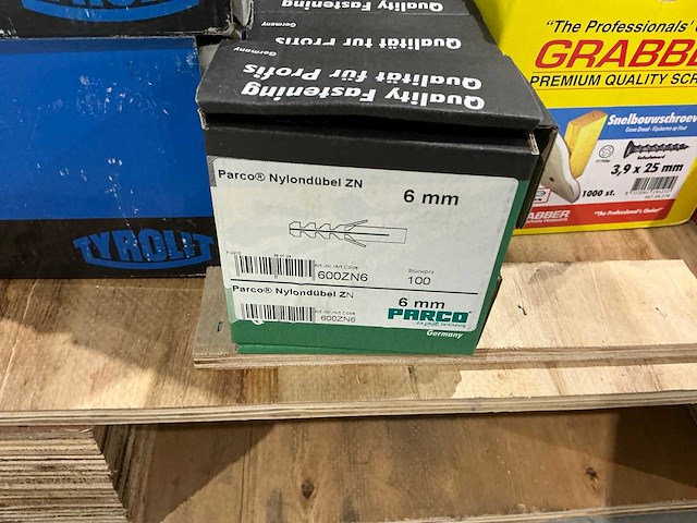 Partij bevestigingsmateriaal - afbeelding 4 van  8