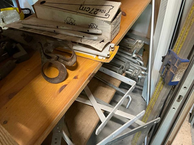 Partij bevestigingsmateriaal - afbeelding 31 van  46