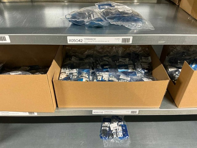 Partij bevestigingsmateriaal - afbeelding 6 van  8