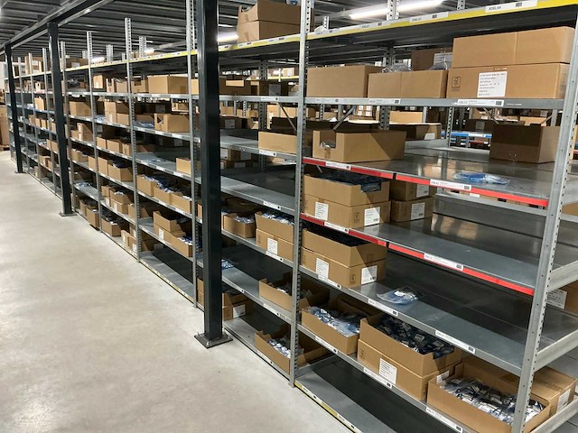 Partij bevestigingsmateriaal - afbeelding 1 van  39