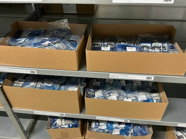Partij bevestigingsmateriaal - afbeelding 18 van  39