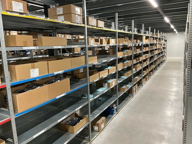 Partij bevestigingsmateriaal - afbeelding 1 van  57