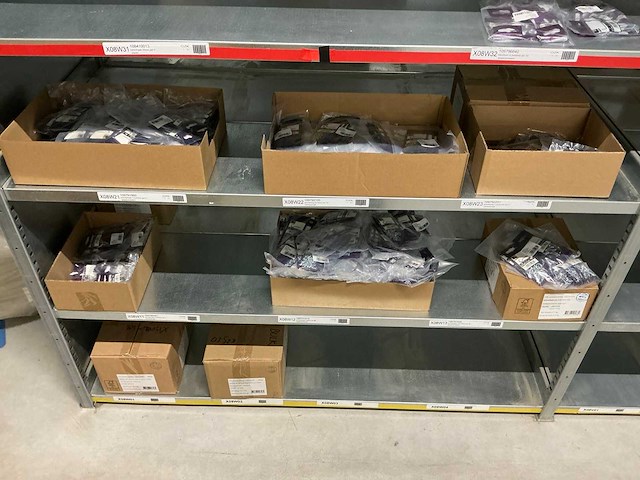 Partij bevestigingsmateriaal - afbeelding 12 van  57