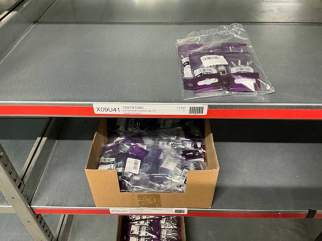 Partij bevestigingsmateriaal - afbeelding 17 van  56