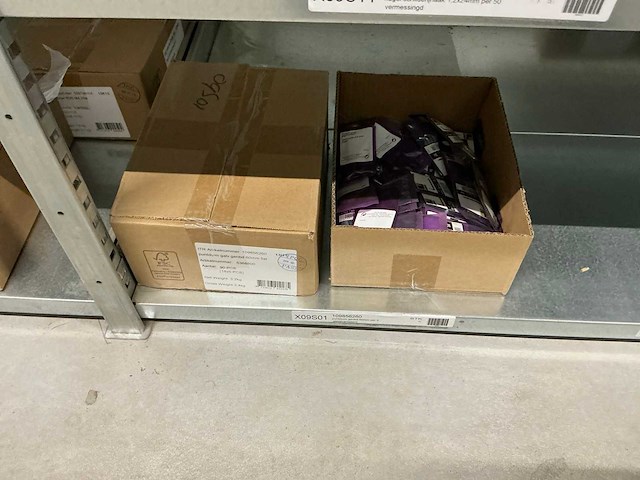 Partij bevestigingsmateriaal - afbeelding 28 van  56