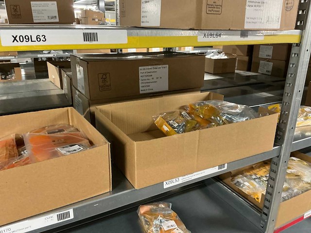 Partij bevestigingsmateriaal - afbeelding 51 van  56