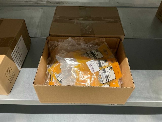 Partij bevestigingsmateriaal - afbeelding 9 van  23