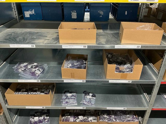 Partij bevestigingsmateriaal - afbeelding 7 van  23