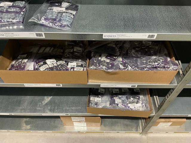 Partij bevestigingsmateriaal - afbeelding 10 van  23