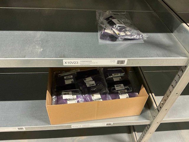 Partij bevestigingsmateriaal - afbeelding 20 van  23